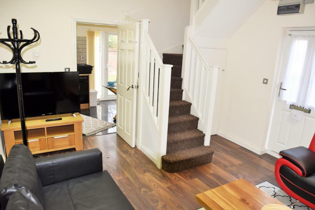 Luxury Duplex Apartment Bedford Bagian luar foto